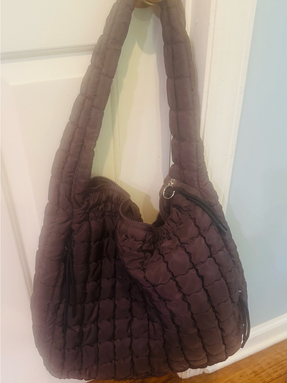 Quilted Shoulder Hobo Bag - Brown